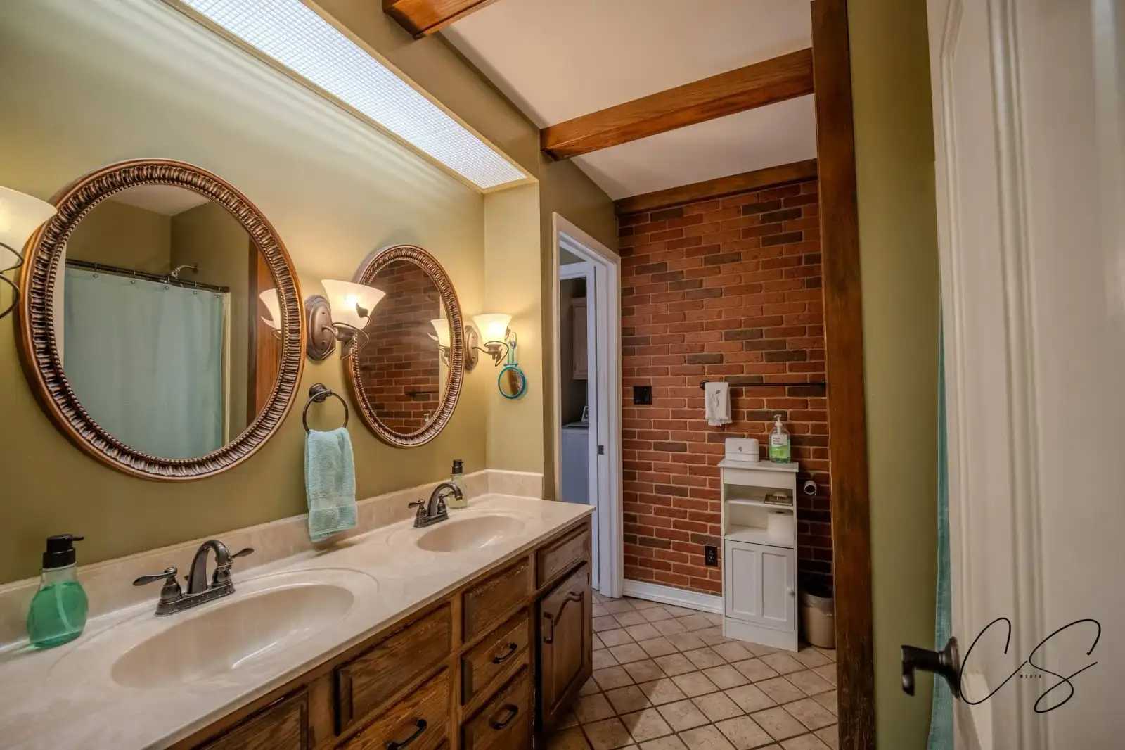 Modern Farmhouse Drone & Real Estate Photography — Image 4